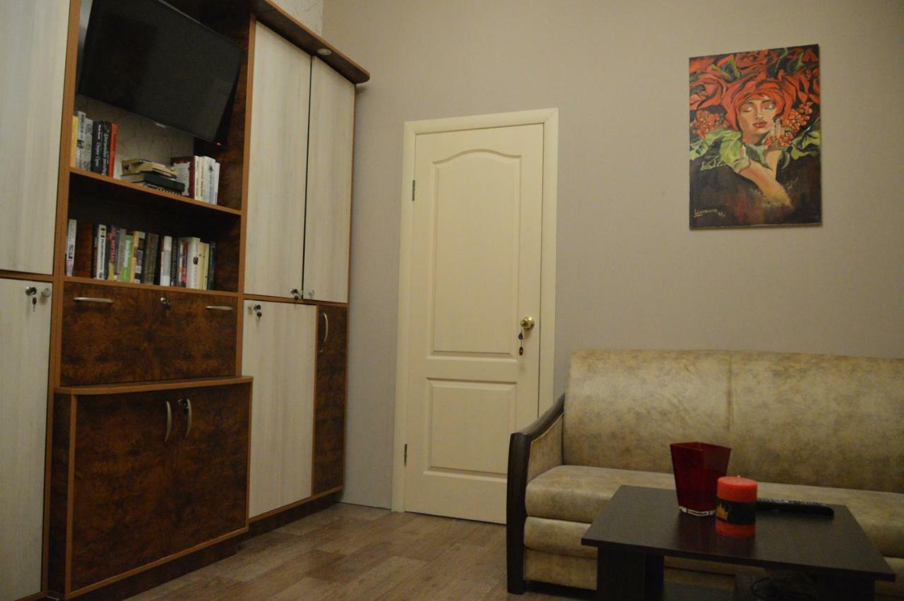 Hostel Koleso Odessa Ngoại thất bức ảnh